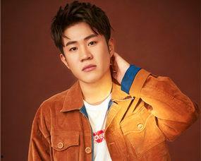 王亮爆料父亲的视频,揭秘背后惊人真相